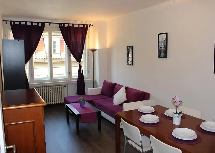 Go Native Prague Apartment