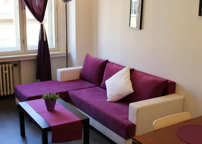 Go Native Prague Apartment